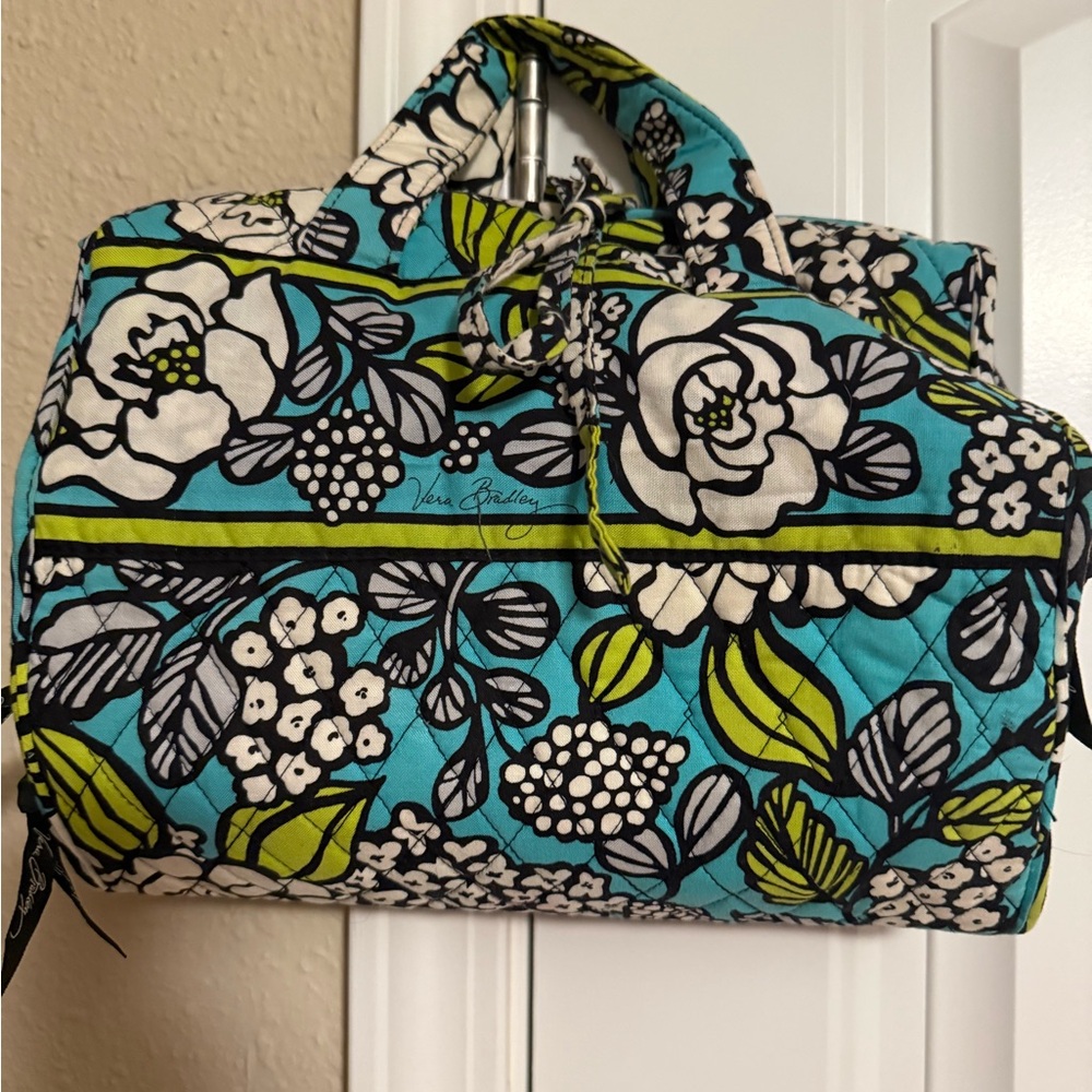 Vera Bradley Blue and Green Floral Travel Bag - Picture 4 of 5